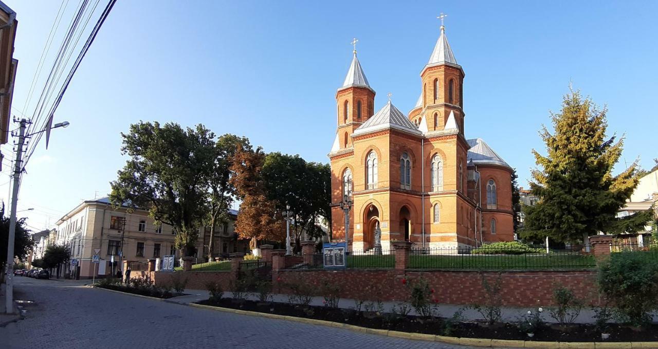 Apartment Orgelsaal Chernivtsi Exterior foto